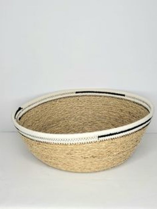 Seagrass Basket w/ Black & White Trim