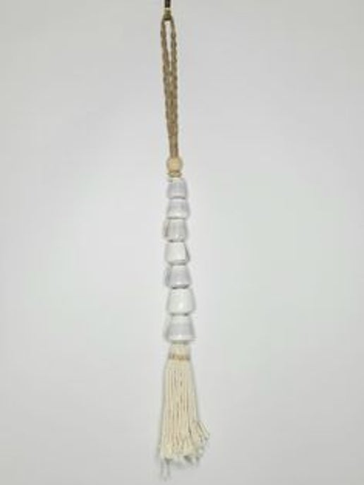 Tassel, Large Shell, Ivory